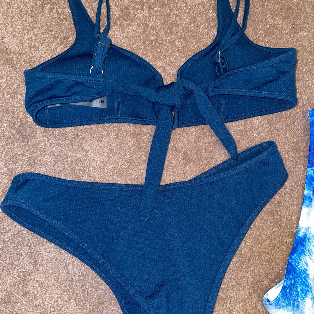 BOGO ๐ SHEIN SWIM BUNDLE - Picture 7 of 8